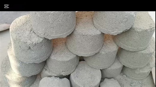 Experience the Satisfying Crunch of Crumbling ASMR