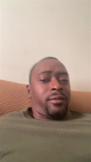 I seen so many live murders and shooting on tic tok and I didn’t search it. Like come on I don’t want to see bug eyed dead people not cool.