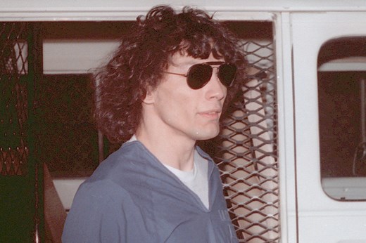 The Shocking Way “Night Stalker” Richard Ramirez Was Caught, Beaten by Angry Los Angeles Residents  | Oxygen