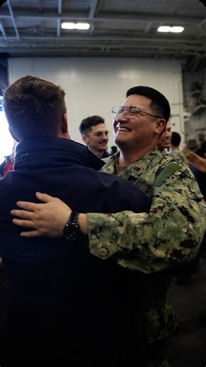 3.4K views · 361 reactions | Congratulations Shipmates on being newly frocked Petty Officers!  by MC3 Thaddeus Berry #LincolnNation #Hooyah | USS Abraham Lincoln (CVN 72) | Facebook