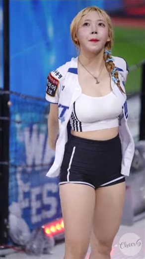 비가 좋은 이유..ㄷㄷ 조예린 치어리더 Jo Yerin cheerleader
