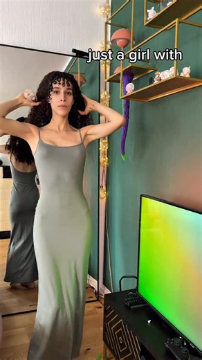 Cassy Jones | Do they still exist? | Instagram