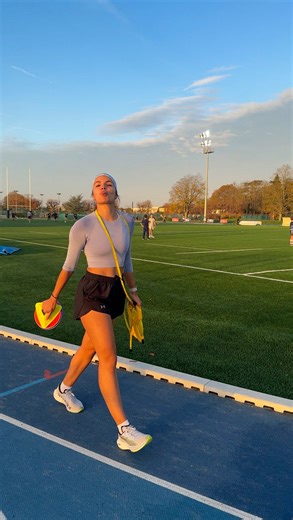 Alexane 🌺 • Voyage & Sport | Qu’est-ce qu’un test VMA ? 🏃‍♀️ Pour faire simple, la VMA (Vitesse Maximale Aérobie) permet de connaître ta vitesse de course maximale sur... | Instagram