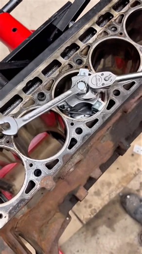 BMW E34 M5 Engine Rebuild Piston Out Block Prep Clean #shorts