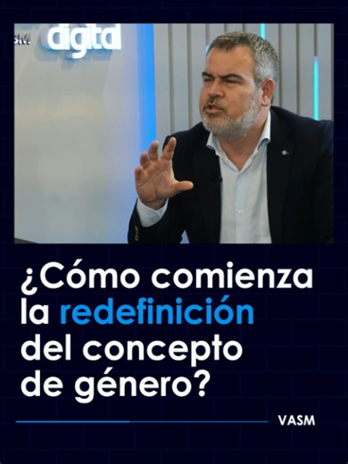 Miklos Lukacs explica cómo comienza la redefinición del concepto de género. Señala que el ser humano presenta dimorfismo sexual, una diferencia que, según sostiene, puede observarse empíricamente entre hombres y mujeres. Explica que estas diferencias también tienen una base genética: las mujeres generalmente presentan cromosomas XX y los hombres XY, asociados con características sexuales primarias y secundarias. TEMA: “Inteligencia artificial y otros retos.” disponible en la cuenta de #YouTube y