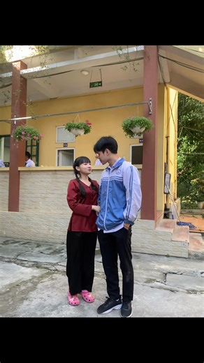 Chụp trước nhà vệ sinh??? #fyp #thanhxuan #viral