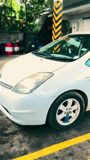 සරලයි… ලස්සනයි…💫🚘. #ToyotaPrius #HybridCar