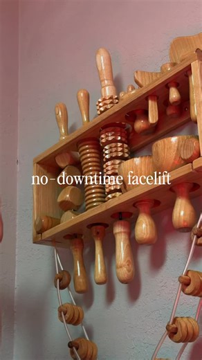 Fiorella on Instagram: "The treatment I keep coming back to ✨ Radio frequency facials gently heat the deeper layers of the skin to support collagen and elastin, helping firm and tighten the face over time. With no downtime. I like this treatment because it’s subtle, calming, and easy to stay consistent with. When paired with light massage, it can also support circulation and lymphatic drainage, which helps reduce puffiness and leave skin feeling more refreshed. If you’re curious to try it, I go