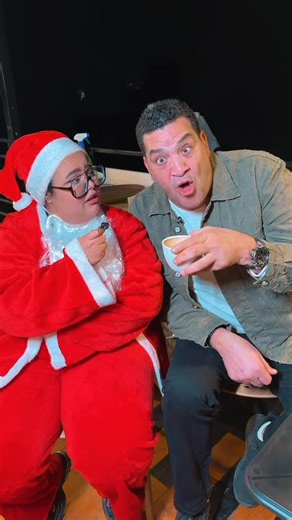 JAVA Drinks & Burger on Instagram‎: "من ايام راس السنة الجميلة ووجود الفنان ابو ليلة معانا♥️🫡 حبينا نشاركم كواليس الايام دي🥰🥰 #java #الاقصر #java_luxor #luxor #viral"‎