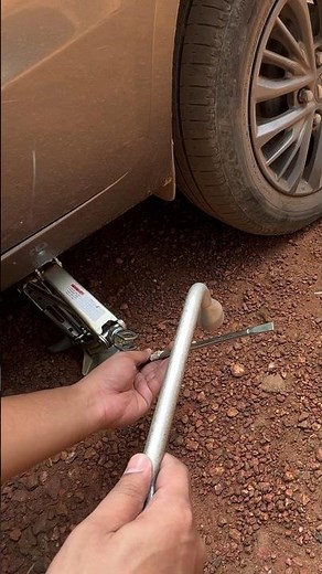 How to Properly Remove a Car Tire | Step-by-Step Guide to Using a Car Jack & Lifting Your Car Safely