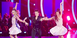 Maddie and Mackenzie Ziegler Dance Together On "DWTS: Juniors" and It’s Like a “Dance Moms” Flashback