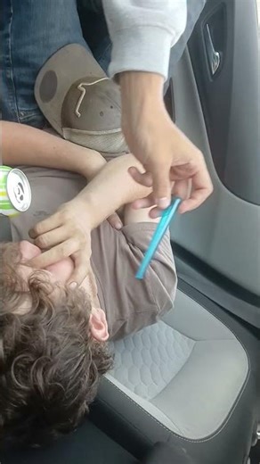 shouldn't have fallen asleep bud🤣#prank #fyp #funny #lmao #lol