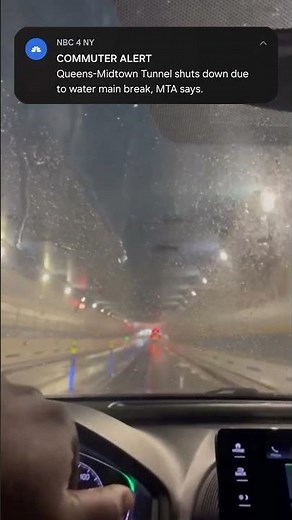 Water LEAKS into Queens-Midtown Tunnel