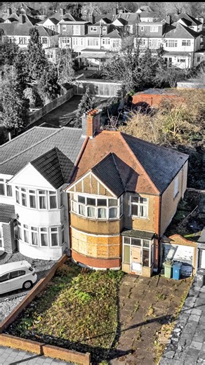 SOLD as a run-down property, transformed into a modern, fully compliant HMO ♾️💫