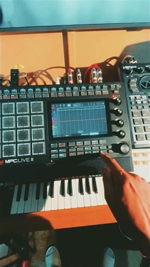 Making a Beat with VINTAGE Soul Samples on MPC Live 3 #mingsta