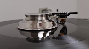 The GEN3 Presslift is designed to work with any spindle height. Compatible with all turntables even suspended belt driven platters. On sale for €160 shipping included. Visit our website https://www.mindpoprevolution.com/ | Mind-Pop Revolution