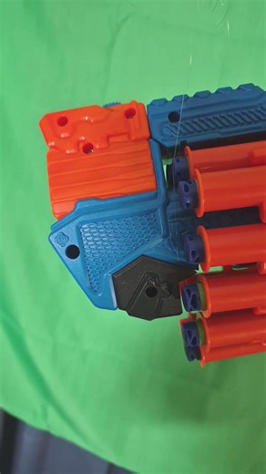 NERF GUN FULL AUTO #NERF #SHORT #SHORTS #SHORTVIDEO #VIRAL #NERFTOYS #FULLAUTO #TOYS #BELTAMMO #MEGA