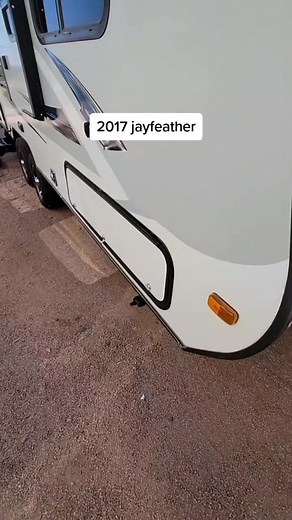 2017 Jayco Jay Feather Hybrid Travel Trailer Tour
