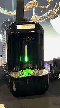 Kara Pod - World First Self-Refilling Coffee Machine -turns air into coffee ‪@karawaterinc‬ #ces2025