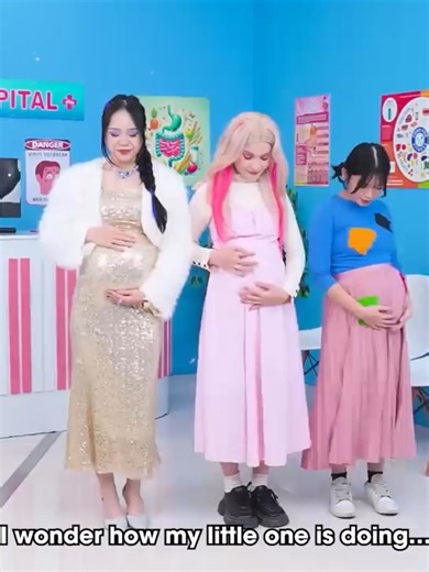 Reto Glow Up Huntrix! De Cartón a Sirena Dorada - Rumi, Mira and Zoey 💬 ¿Qué parte te gustó más? #Toolala #kpopdemonhunters #glowup #sirena #mermaid