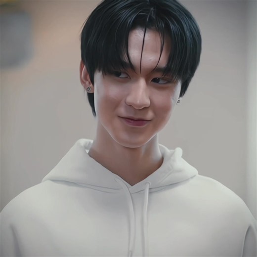 Bro definitely knows something that we dont - [scp: mine | ib: hunwokk] - #ryujin #ryujinpatji #mrfanboyseries #thaibl #fyppp