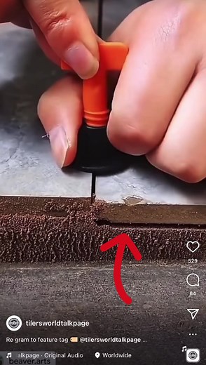 1.1M views · 8.4K reactions | Clips are not meant to fix poor substrate prep. This is an excellent demonstration where you can visualize what happens when you attempt to use clips on a poorly prepped substrate that isn’t flat. While this is not a typical lippage tuning clip it shows what can happen to your tile when the prep is poor. Reposted from @tilersworldtalkpage #reels #tips #tiles #interiordesign #reelsinstagram | That Tile Chick | Facebook