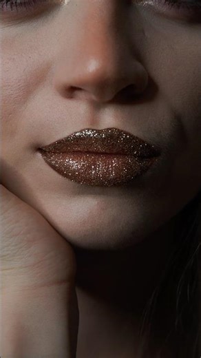 Let's make glitter lips✨ #makeup #makeuptutorial #fypシ #lipstick