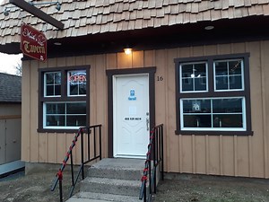 Former East Windsor Bar Site Transformed Into Dining Showplace