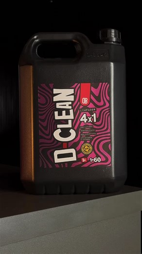 DUB BOYZ on Instagram: "🧽💥 Um só produto, quatro soluções! O D-Clean Dub Boyz é o limpador alcalino 4x1 que entrega poder de limpeza, versatilidade e rendimento em alto nível. 🚗✨ Perfeito pra rodas, pneus, motores e partes externas, ele remove a sujeira pesada com facilidade, deixando tudo pronto pra um acabamento impecável. Alta performance, diluição inteligente e resultado profissional — do jeito Dub Boyz de fazer limpeza! 🔥 👉 E você, usa o D-Clean em qual parte do carro? Conta pra gente 