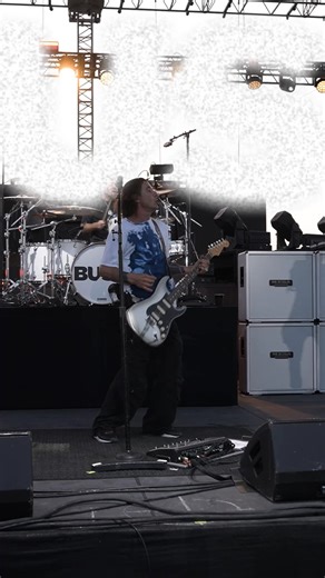 We’re taking our latest album on the road this Spring with Mammoth and James And The Cold Gun! Get tickets at www.bushofficial.com | Bush