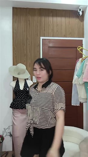 Get dressed on Reels