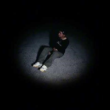 Dede Valentino - Fall Back (Audio)