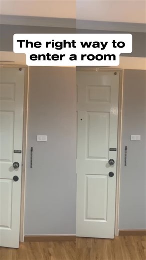 Drew Wyatt on Instagram: "The right way to enter a room... ❌ - Don't give the door your full attention and look down then hide away and pull out your phone ✅ - Do close the door behind you with confidence whilst looking up and then look and around and walk in #bodylanguage #communication"