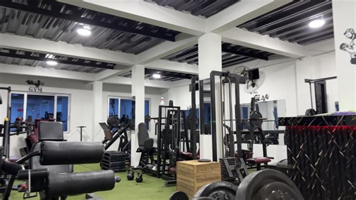 🚨 Mucha atención 🚨 ¡Abre sus puertas El Triángulo de La Pastora! 🎉 Todo lo que necesitas, en un solo lugar 👇 🍔 Comidas rápidas 👟 Zapatos 👕 Ropa 📚 Papelería 🔌Variedades 🏋️‍♂️ Gimnasio 📲 Pedidos de comidas rápidas: WhatsApp 👉 https://wa.link/th2a03 📞 311 256 2176 📍 Ubicación: Avenida 36 #31-03, barrio La Pastora, vía principal. | Noticias Cúcuta 75