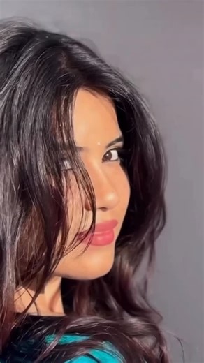 Shivani Shivu on Instagram: "Avaleee…. 🎥: @mr.srujal_ 😏🫶🏻 [love ,Sandalwood,Kannada songs ,sanjith hegede,Avalee nan edurali,for you, for ever] #explore #explorepage #reelsinstagram #virel #instagram"