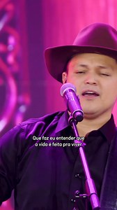 4.8K views · 138 reactions |  É o amor que mexe com a cabeça e aquece o coração! Nosso DVD BAÚ 12 ANOS celebra o nosso legado, com momentos inesquecíveis e sucessos que marcaram gerações.  Vai lá no nosso YouTube e confira! Tá imperdível!  | Bonde Do Brasil | Facebook