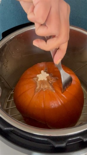 3.9K views · 20 comments | Easy peasy pumpkin puree in the instant pot. No peeling or cutting before cooking! Comment “recipe” and I will send it to you. https://pipingpotcurry.com/pumpkin-puree-pressure-cooker/ | Piping Pot Curry | Facebook