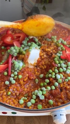 880K views · 1.3K reactions | This Easy Coconut Lentil Curry by...