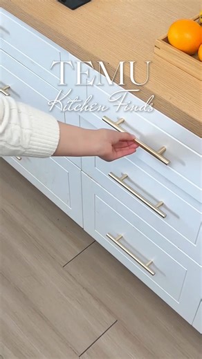 Effortlessly Organize Your Kitchen Drawers