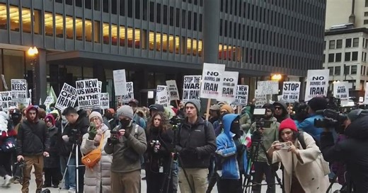 Anti-war protest, march held at Federal Plaza following strikes in Iran