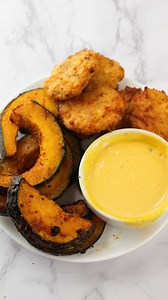 iRick Wiggins on Instagram: ". . . Shoutout to @jihaekwon_ for showing me this amazing idea a few years ago 🙏 . . Ingredients: 1 kabocha squash (Use one with an orange patch on it) Oil for frying Seasonings of choice . . Instructions: 1. Cook entire squash in microwave for 3-5 minutes. 2. Slice in half remove insides, slice into potato wedge sized pieces. 3. Coat in oil, season, and air fry for 10 minutes on 380F. You could also deep fry them or bake at 425F until tender. Let cool and enjoy 😋 