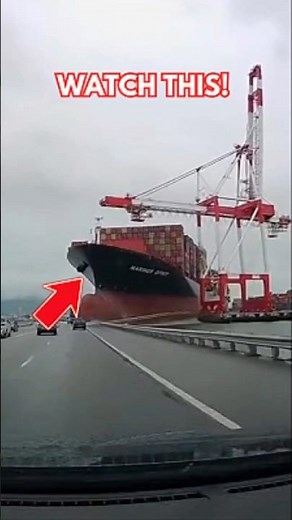 Container Ship Mariner Spirit Crashes Into Pier, Gantry Crane Collapses Onto Motorway