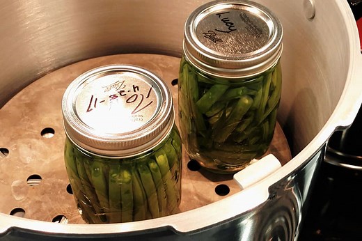 How Much Water Is Needed in Pressure Canner? - Miss Vickie