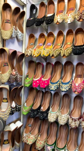 Traditional Butterfly Khussa Order for WhatsApp