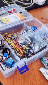 🖱Curso de Introducción a la Robótica💻 En el curso se capacitará a los participantes en el uso de la plataforma Arduino, proporcionando conocimientos teóricos y prácticos para la programación y el prototipado electrónico. 💻Destinado a personas de entre 16 y 20 años, con o sin conocimientos previos en el tema. Te esperamos en la Escuela Municipal de Talentos para descubrir más información 📍9 de Julio 455 👉 Lunes a viernes de 9 a 13 Hs. ¡Aprendemos juntos en la Escuela de Talentos! #tandil #ca