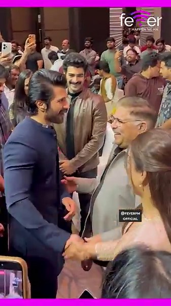 Vijay kissing Rashmika's hand the moment that broke the internet and melted hearts.