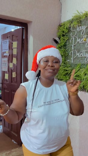 My last year collection coming through tomorrow. I want to call them SANTA DEALS  They are limited quantity and they are not pricey. When you see then, you will love them. THEY ARE LIMITED QUANTITY. So BUY as soon as YOU SEE THEM GUYS!! Please watch the video to the end for the dynamics of this years last set of collections | Everything Fashion | Facebook