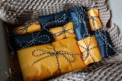 10-day Halloween Advent Calendar: Spooky Mystery Gift Box - Etsy