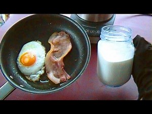 BACON & EGG MILKSHAKE
