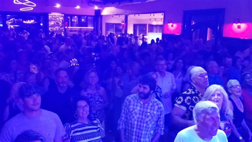 SING! | The Amazing Lounge Lizards